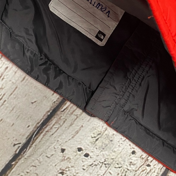 Boys The North Face Red Zip Up Outerwear Liner Outerwear Jacket - Picture 9 of 11
